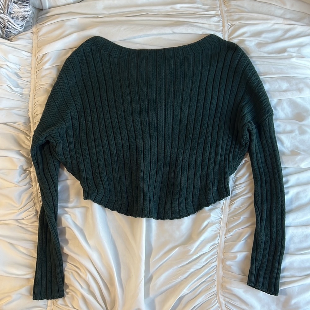 Express Cropped Sweater - Picture 2 of 2